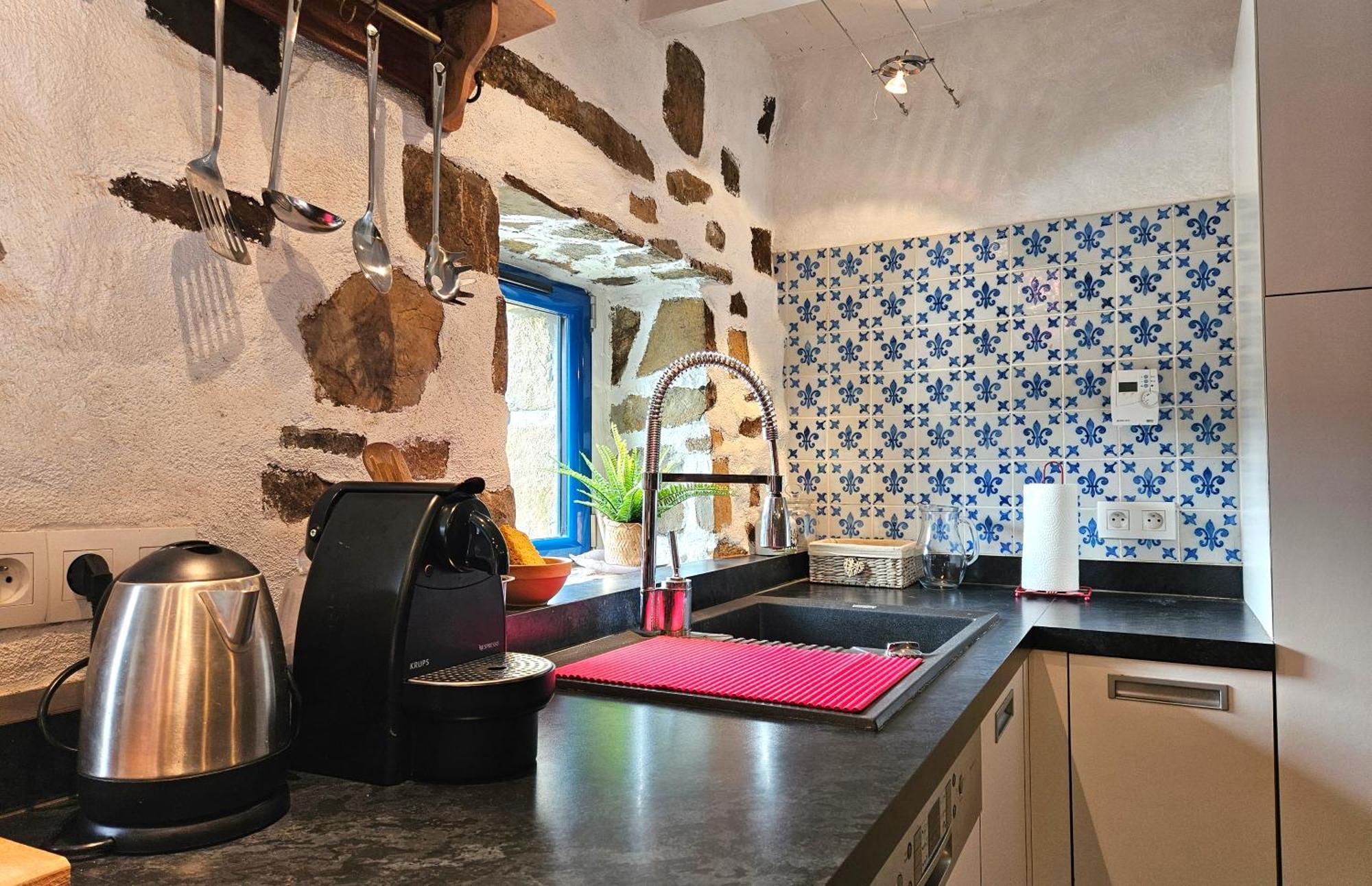 Ti Vaen I Maison Traditionnelle Bretonne & Sauna Lanvéoc Εξωτερικό φωτογραφία
